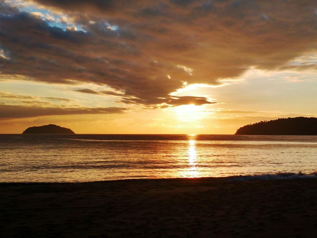 Imperador Turismo Hotel Picarras Luaran gambar