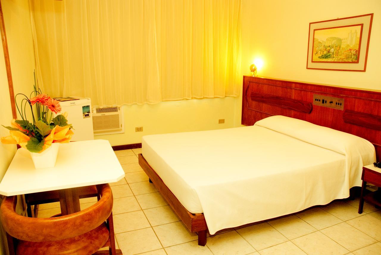 Imperador Turismo Hotel Picarras Luaran gambar