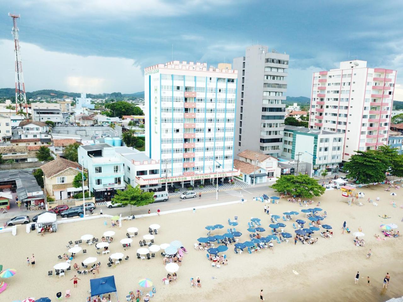 Imperador Turismo Hotel Picarras Luaran gambar