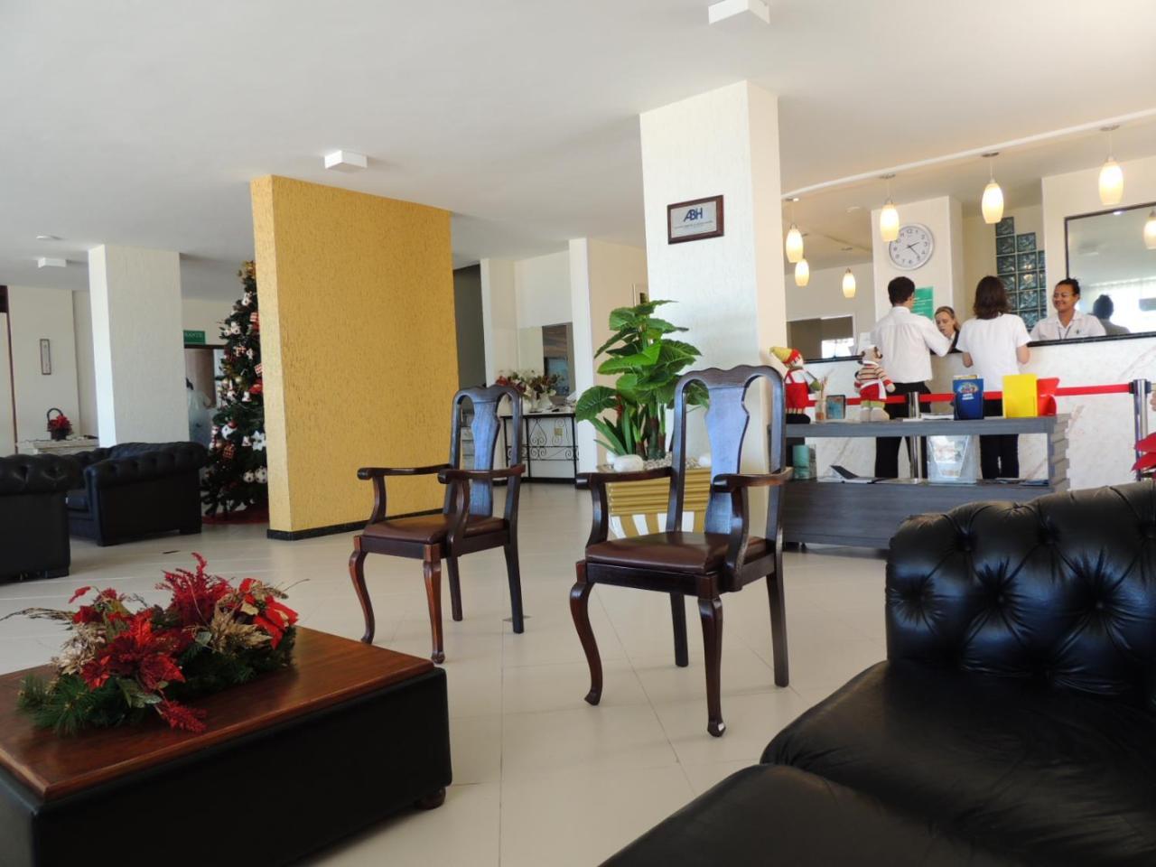 Imperador Turismo Hotel Picarras Luaran gambar